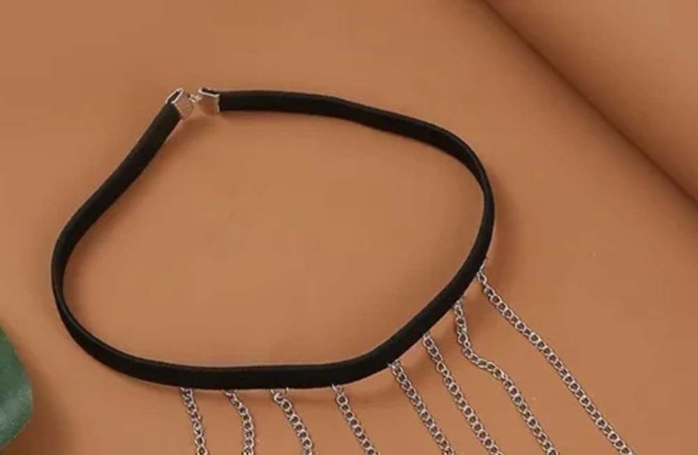 Multi Layered Leg Chain In Silver - Picture 2 of 3